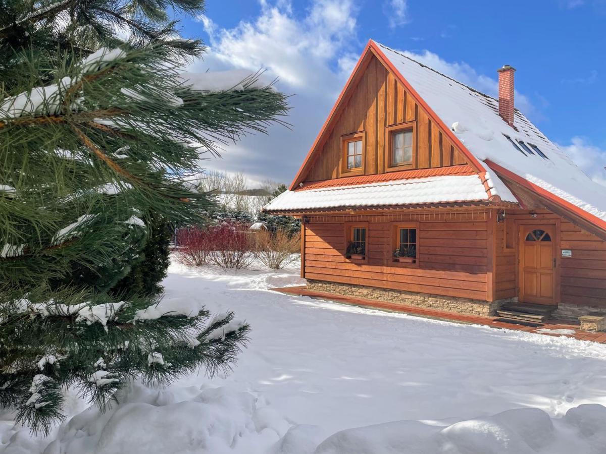 Holiday Raj Bešeňová Exteriör bild