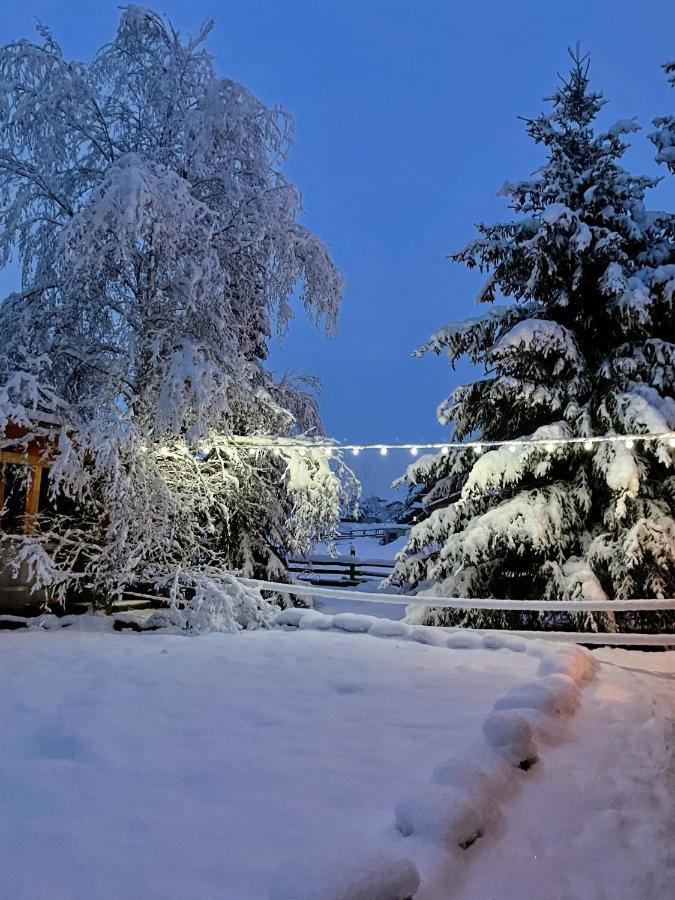 Holiday Raj Bešeňová Exteriör bild